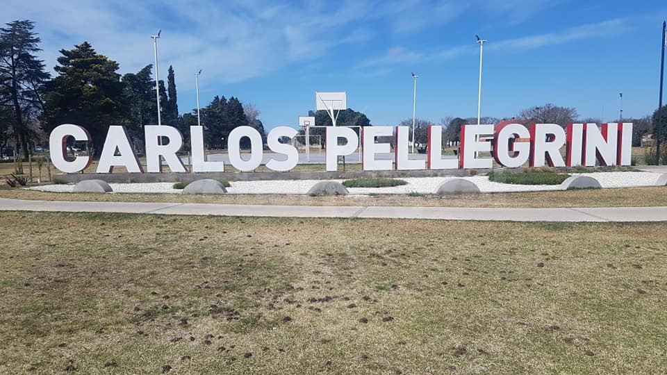 Carlos Pellegrini retrocede de fase por fuerte aumento de casos tras un festejo de cumpleaños y una fiesta clandestina