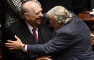 Mujica y Sanguinetti se despidieron del Congreso de Uruguay