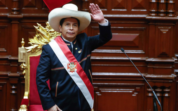 Pedro Castillo asumió la presidencia de Perú