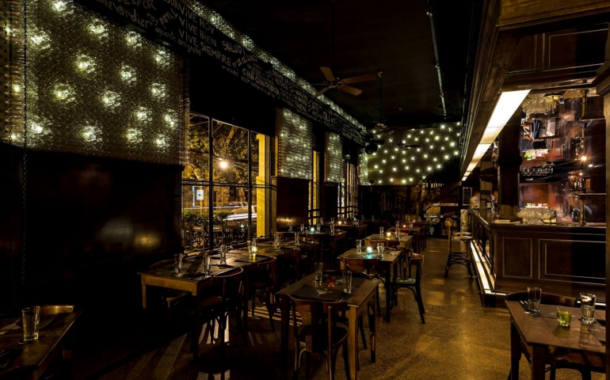 Si la provincia no extiende la restricción, bares y restaurantes podrán recibir nuevamente clientes a la noche