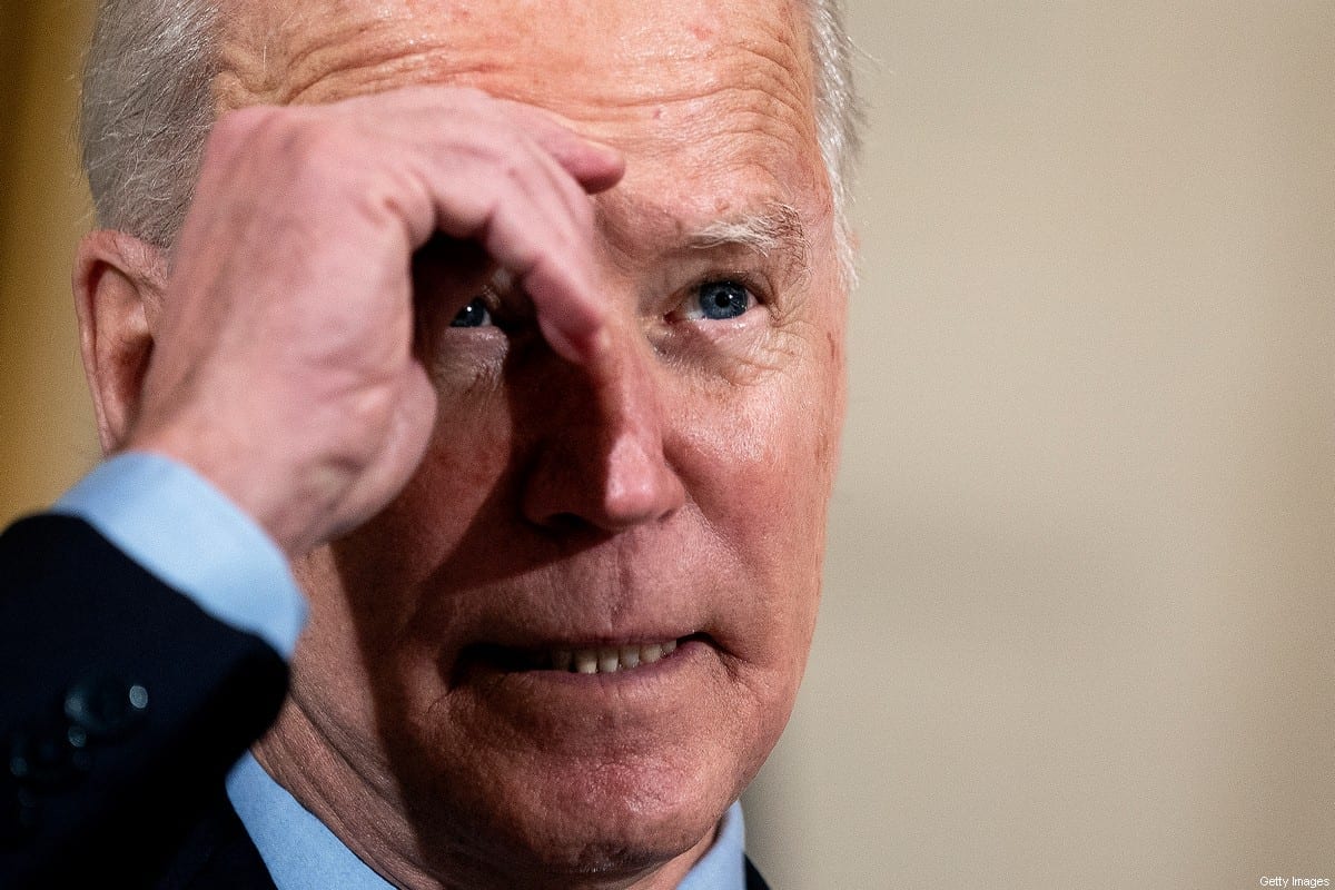 Joe Biden sale golpeado del primer test electoral de su gestión