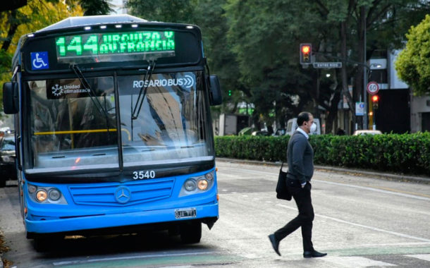 Colectiveros estiman que el paro podría continuar entre 3 o 4 días más